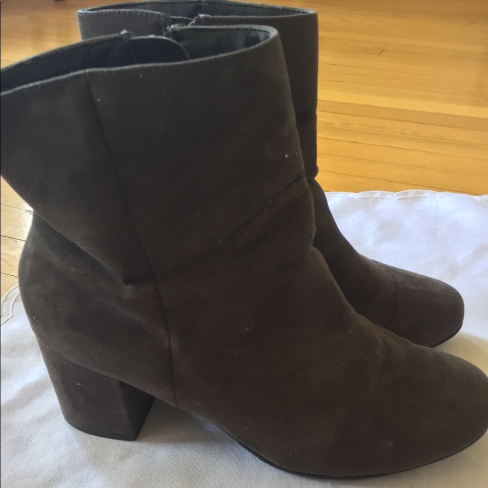 Steve Madden grey ankle boots/booties
